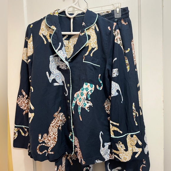 Anthropologie Leopard Print Flannel Pajama Set, W’s size Small/Medium - Picture 5 of 15
